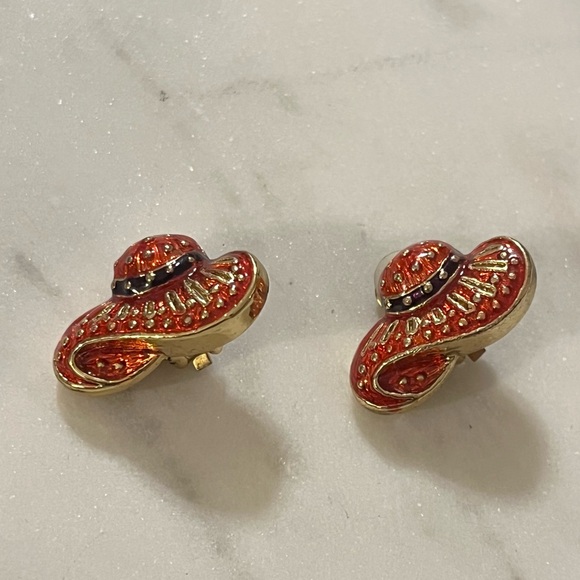 Vintage Gold Tone Red Hat Society Clip Earrings - Picture 9 of 9